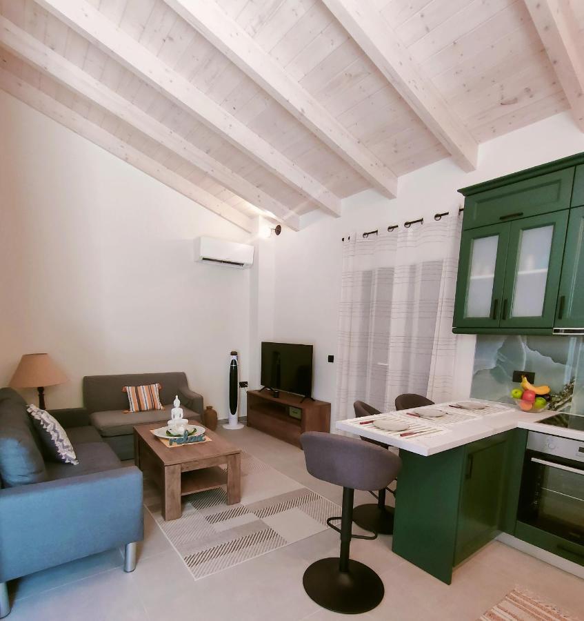 The Old Stables Apartment Vátos Exterior photo